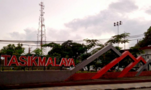Gambar Travel Tasik Bandara Soekarno Hatta